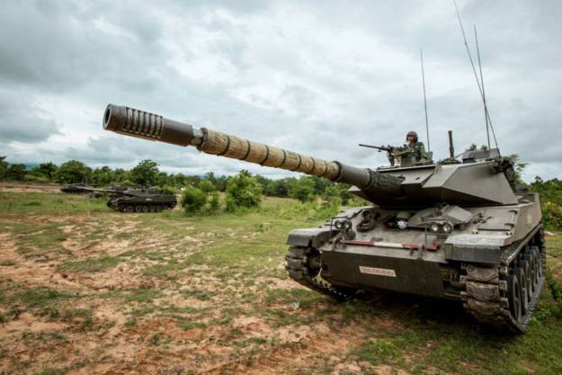 Stingray light tank